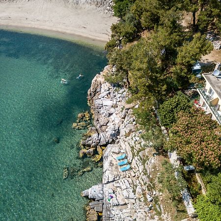 Petra Mare Apartman Thimonia Kültér fotó
